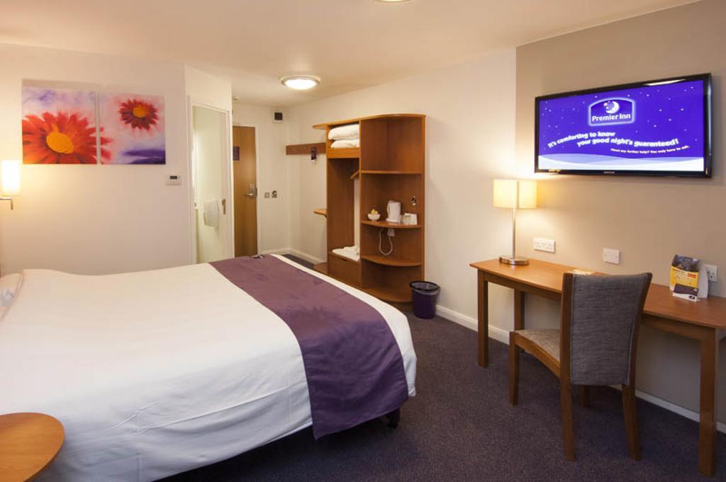Premier Inn Sittingbourne Kent Экстерьер фото
